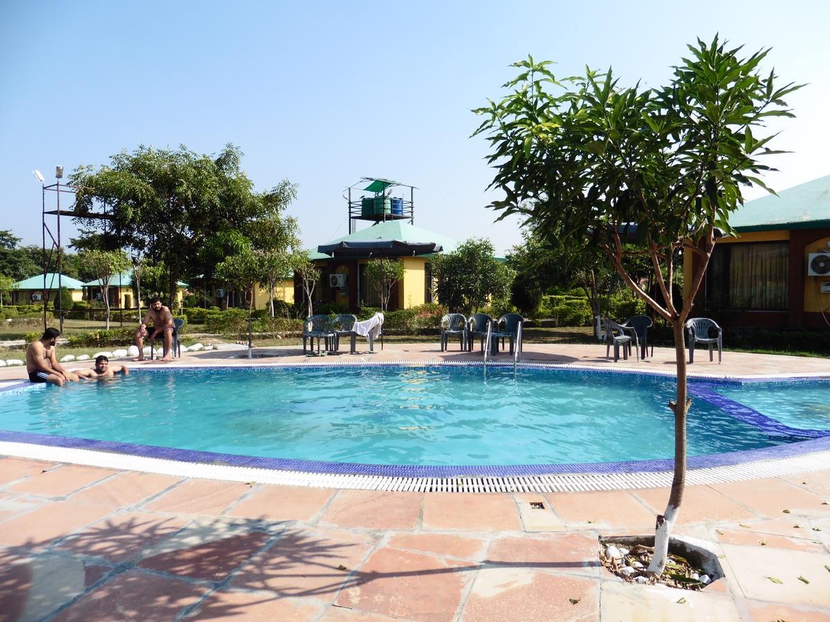 Tusk and Roar Corbett Resort Dhela Exteriör bild