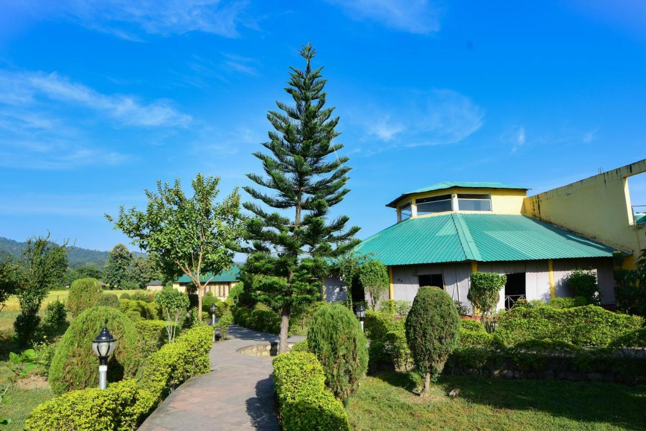 Tusk and Roar Corbett Resort Dhela Exteriör bild